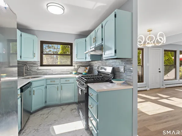 6 Stevens Place #6, Rocky Hill, CT 06067