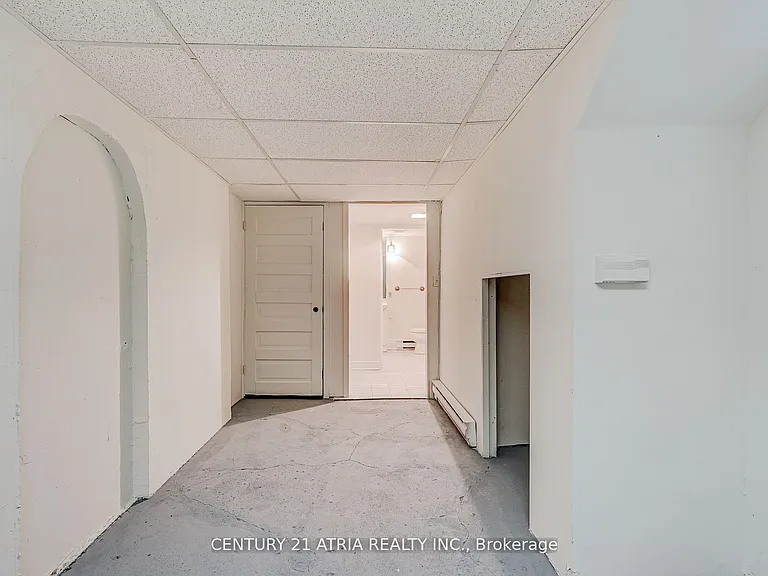 397 Parkside Dr — Photo 16