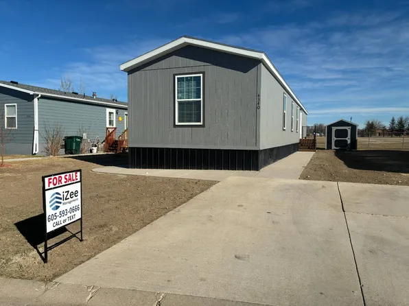 4340 Circlewood Dr, Rapid City, SD 57703