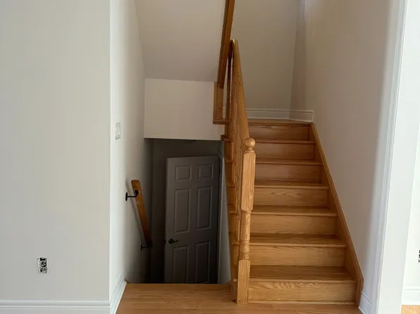 80 Claremont Dr, Brampton, ON L6R 4E8