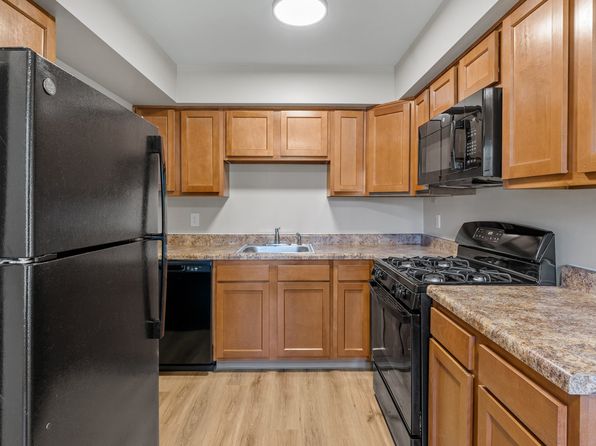 Niskayuna Gardens | 1187 Hillside Ave, Schenectady, NY