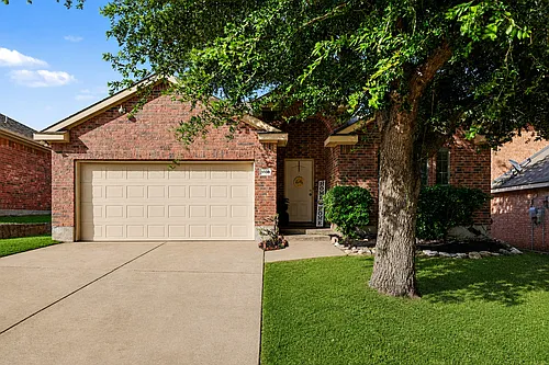 3608 Dove Ln Photo 1