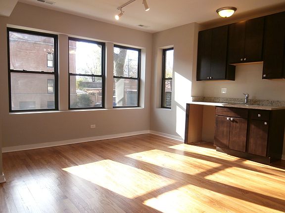 3rd image of 2438 W N Shore Avenue # Fl 1ST