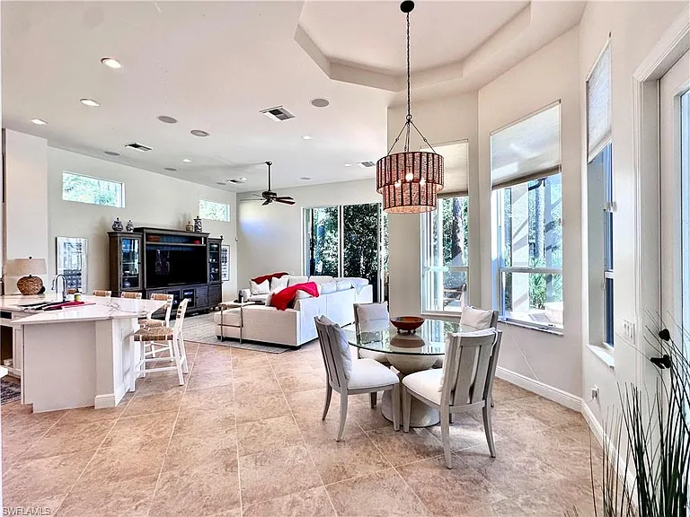 28576 Via D Arezzo Dr — Photo 5