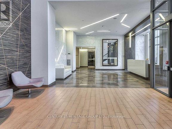 2nd image of 325 S Park Rd #908