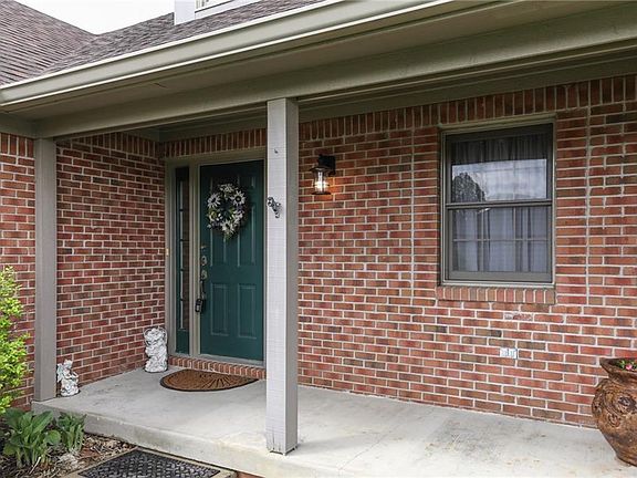 4th image of 6142 Creekbend Blvd
