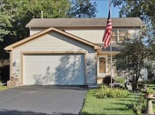 145 E Morrison Ave, Mount Prospect, IL 60056