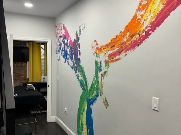 812 Ocean Avenue image 34 of 47