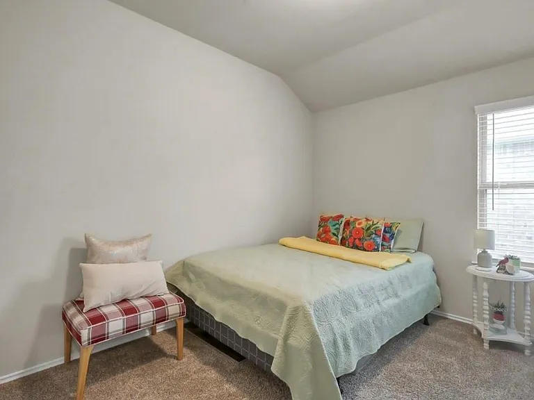 2290 Strong Horse Dr — Photo 17
