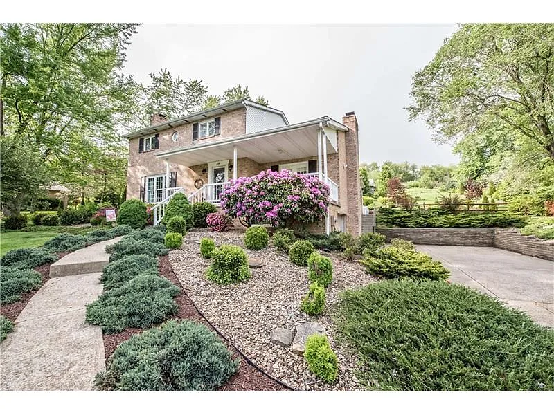 130 Eisaman Rd photo 1