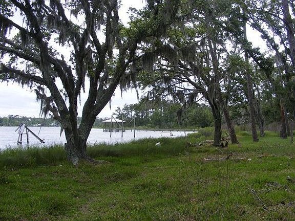 4th image of 4843 County Road 6