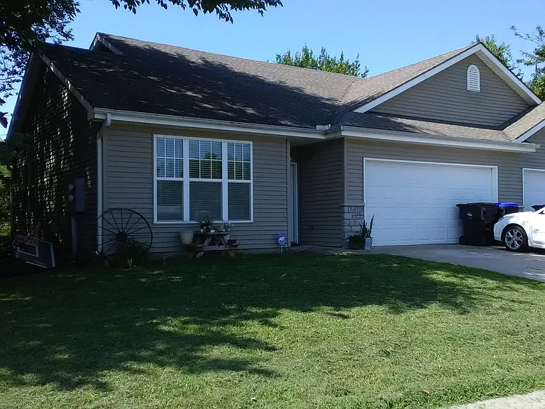 3413 SE Taurus Ave — Photo 26