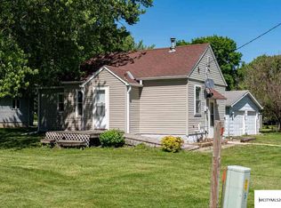 104 Lake St, Fertile, IA 50434
