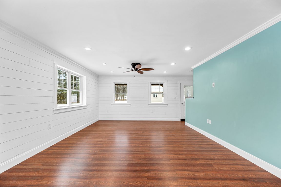 next background image