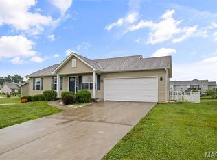 2231 Central Park Dr, Troy, MO 63379