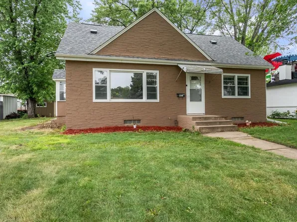407 5th Ave NE, Osseo, MN 55369