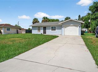 2337 51st St SW, Naples, FL 34116