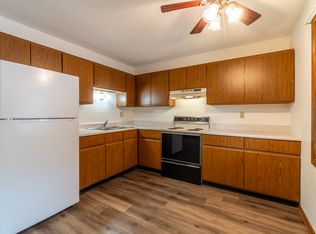 1470 Kammerer Rd, Kendallville, IN