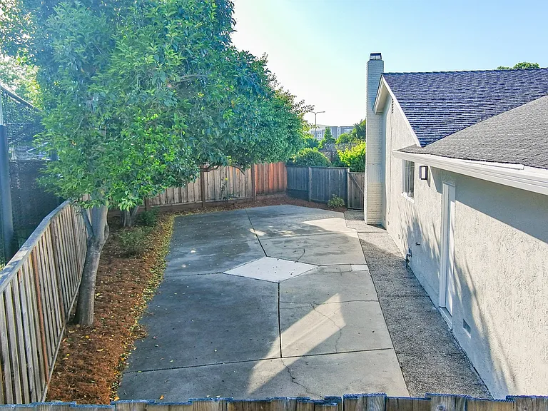 4774 Corwin Ct — Photo 16