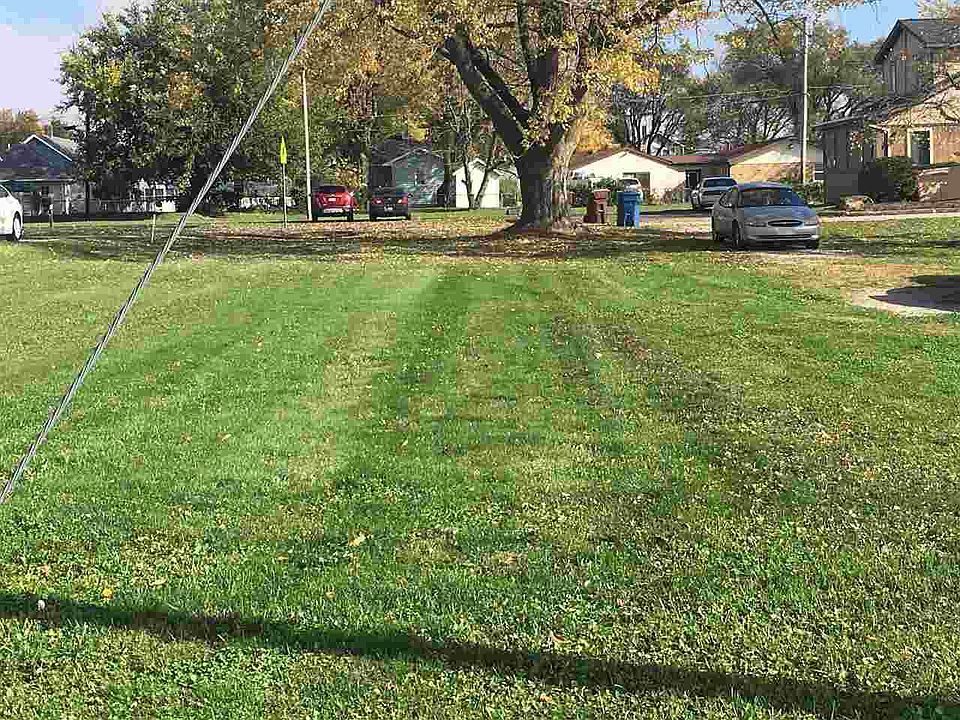 2nd image of 2500 E Markland Ave
