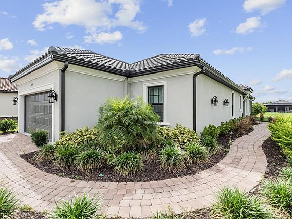 2nd image of 11350 Felicia Dr