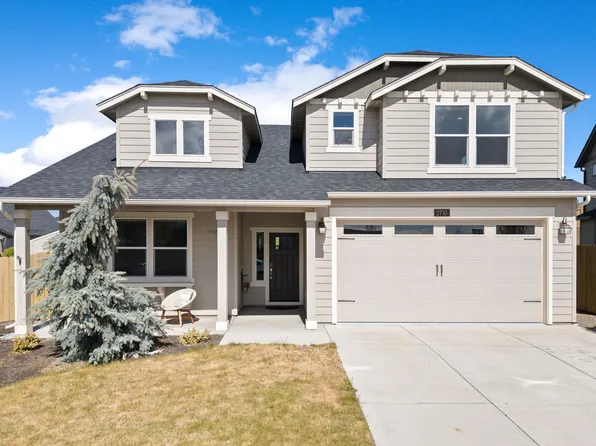 2710 SW 46th Ct, Redmond, OR 97756