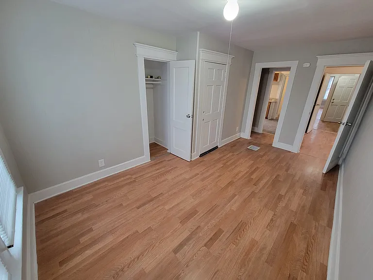 21 Sheffield Ave #33 — Photo 11