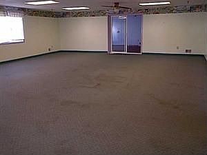3rd image of 6630 Lincoln Ave