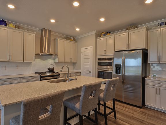4th image of 9725 Haughton Ln