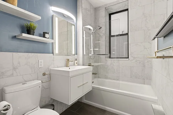 Sold by Compass | media 33