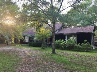133 W Jeff Davis Ave, Lyons, GA 30436