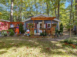 2038 N 4th St, Fountain, MI 49410