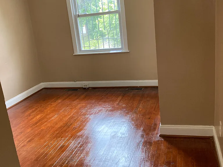 1449 Olive St NE #4 — Photo 18