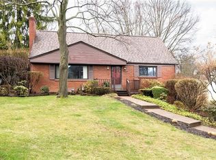 3226 Arapahoe Rd, Pittsburgh, PA 15241