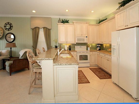 2nd image of 10309 Longleaf Pine Ct