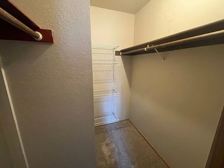11044 SW Greenburg Rd #113 — Photo 13