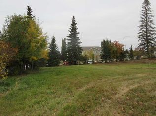 5137 52nd St, Rocky Mountain House, AB T4T1E3