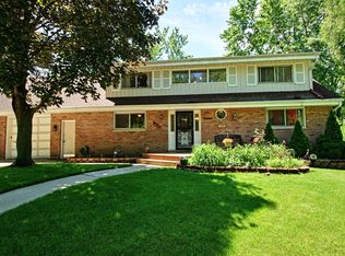 605 Webster St, Algonquin, IL 60102