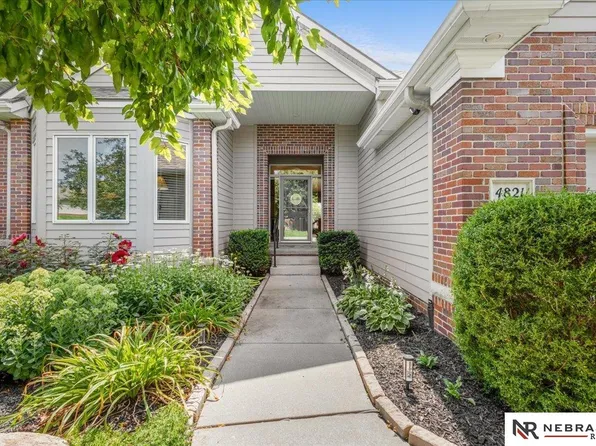4821 Gleneagle Ct, Lincoln, NE 68526