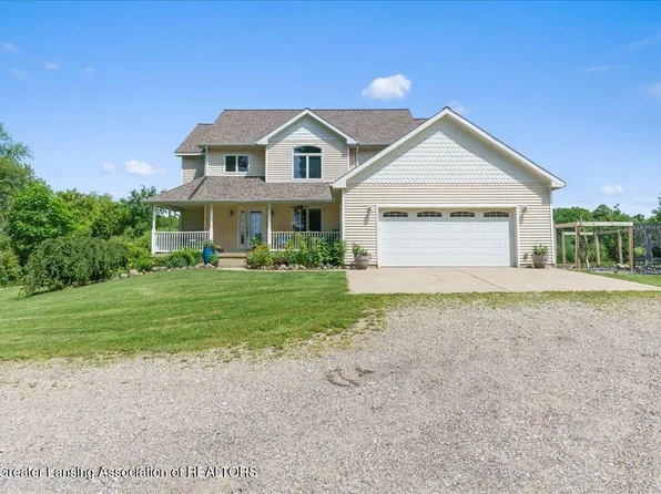 1535 S College Rd, Mason, MI 48854