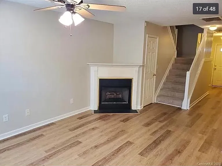 9906 Birch Knoll Ct — Photo 13