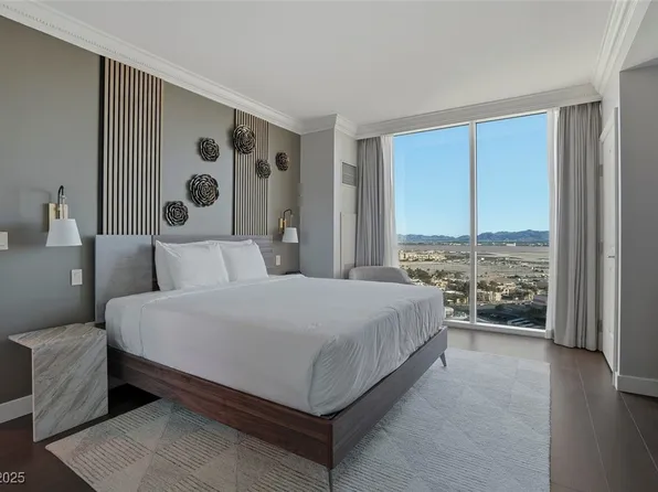 135 Harmon Ave #1614, Las Vegas, NV 89109