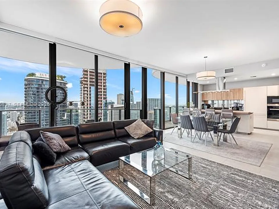 1000 Brickell Plz #Penthouse CU-5307