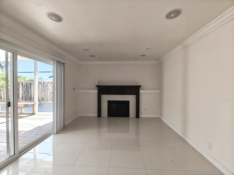 2086 Fairway Glen Dr — Photo 5