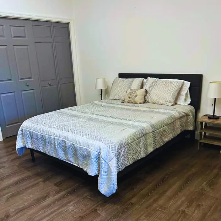 204 Longfellow Blvd — Photo 2