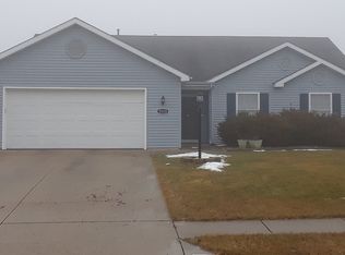 1113 Virginia Ln, Auburn, IN 46706