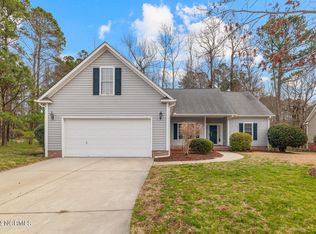 106 Neuchatel Rd, New Bern, NC 28562