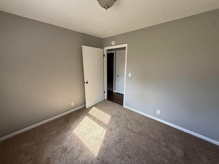 3612 River Park Dr — Photo 7
