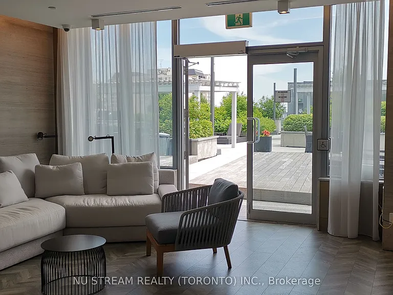 7 Kenaston Gdns #507 — Photo 24