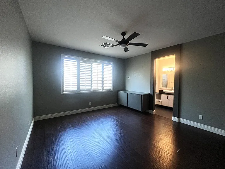 5923 Poplar Tree St — Photo 14